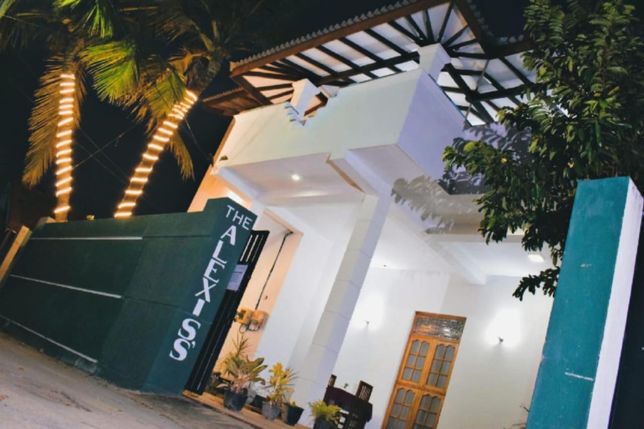 The Alexis'S Guest House เนกอมโบ ภายนอก รูปภาพ