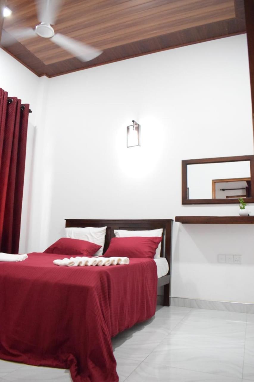 The Alexis'S Guest House เนกอมโบ ภายนอก รูปภาพ