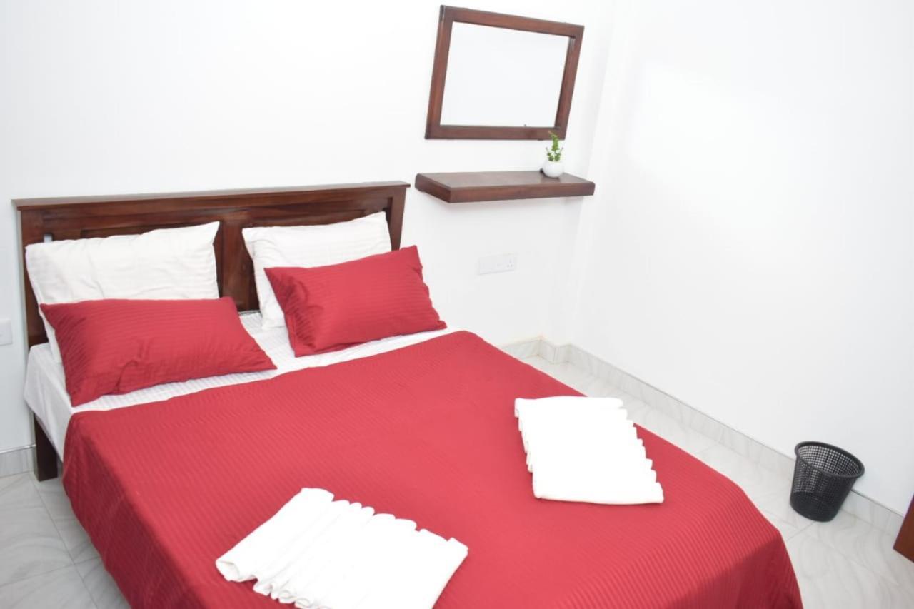 The Alexis'S Guest House เนกอมโบ ภายนอก รูปภาพ