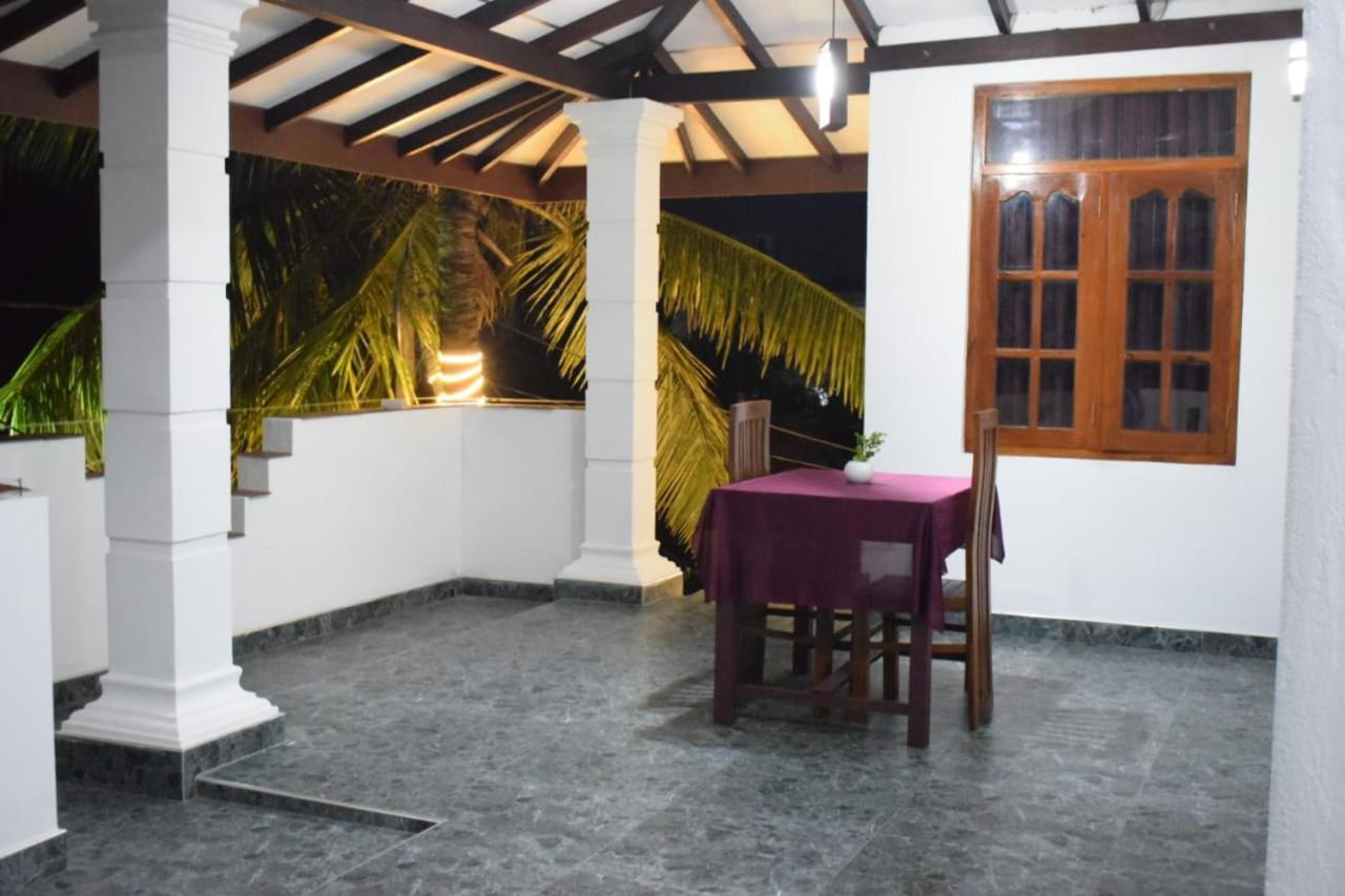 The Alexis'S Guest House เนกอมโบ ภายนอก รูปภาพ
